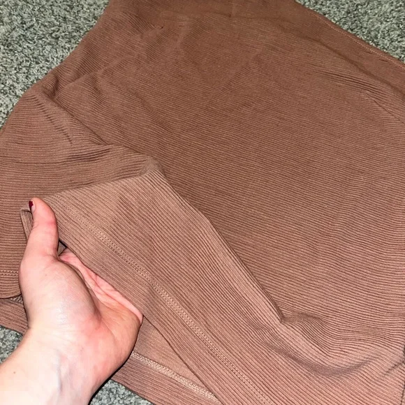 Elegant One-Shoulder Top | One Shoulder Anthropologie | Black Bow on Shoulder - Picture 8 of 8